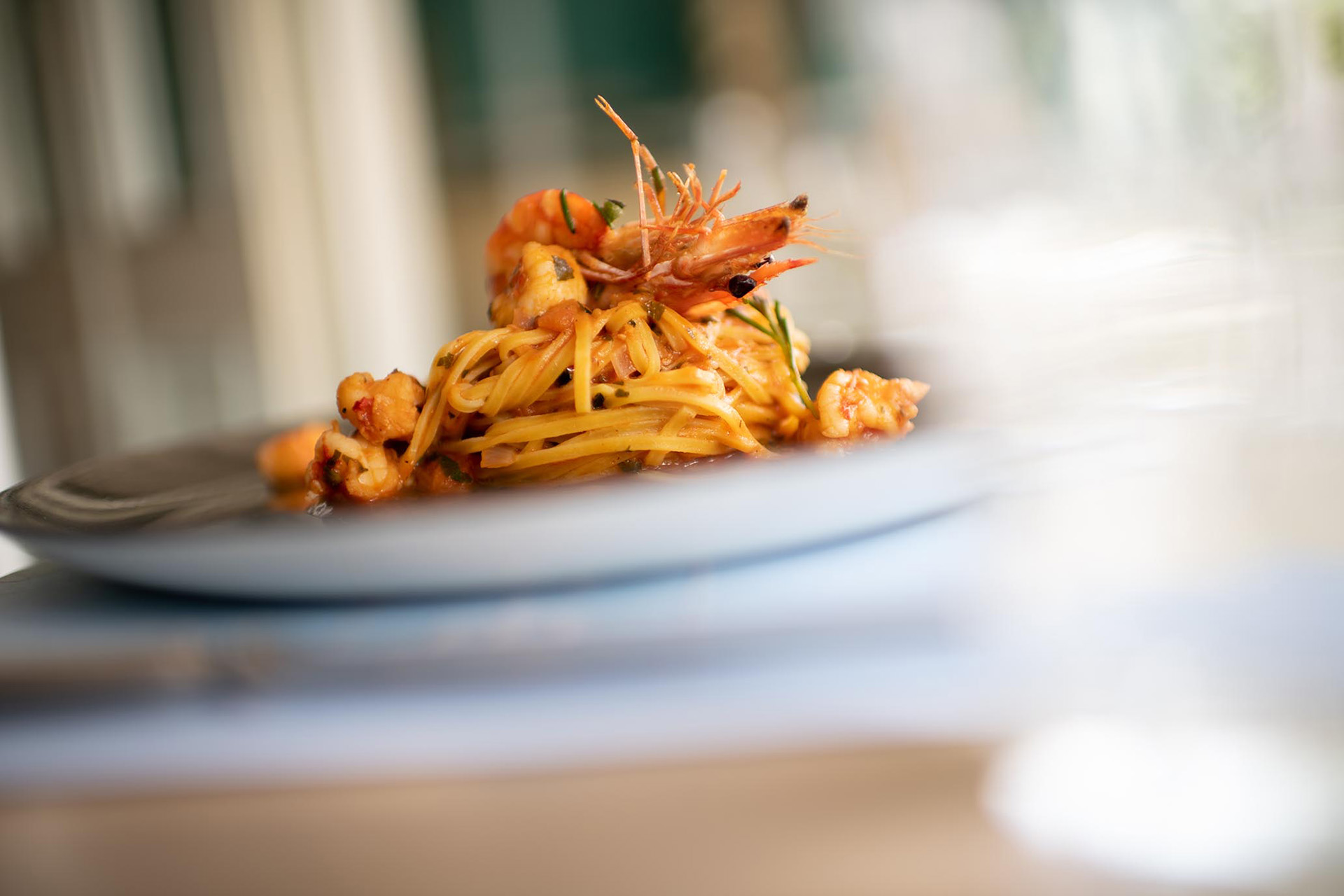 Ristorante Lucente ist eine authentische italienische Küche in familiärer Atmosphäre in Essen Rüttenscheid.